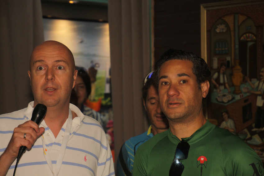 Hoofd Laboratorium Kindergeneeskunde Tim Wolfs (l) en Jair Eckmeyer (r)