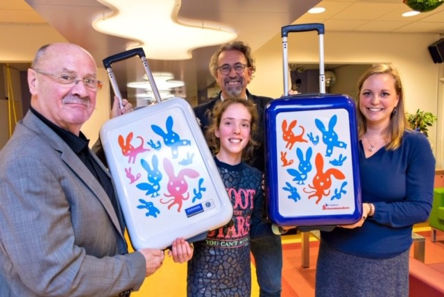 Aftrap 'Ieder kind een eigen koffer'!