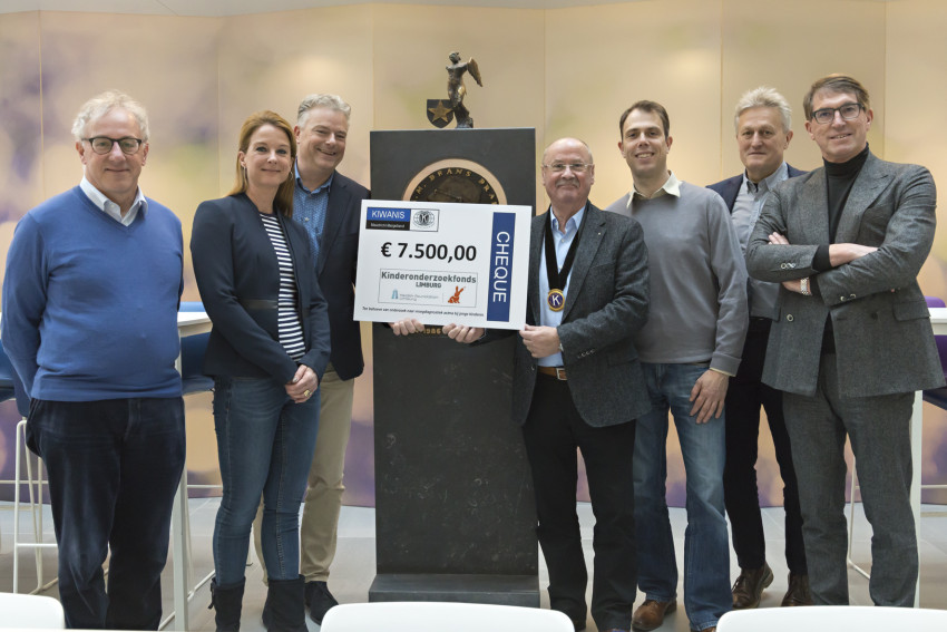 Kiwanis Maastricht-Mergelland overhandigt cheque van €7.500,-